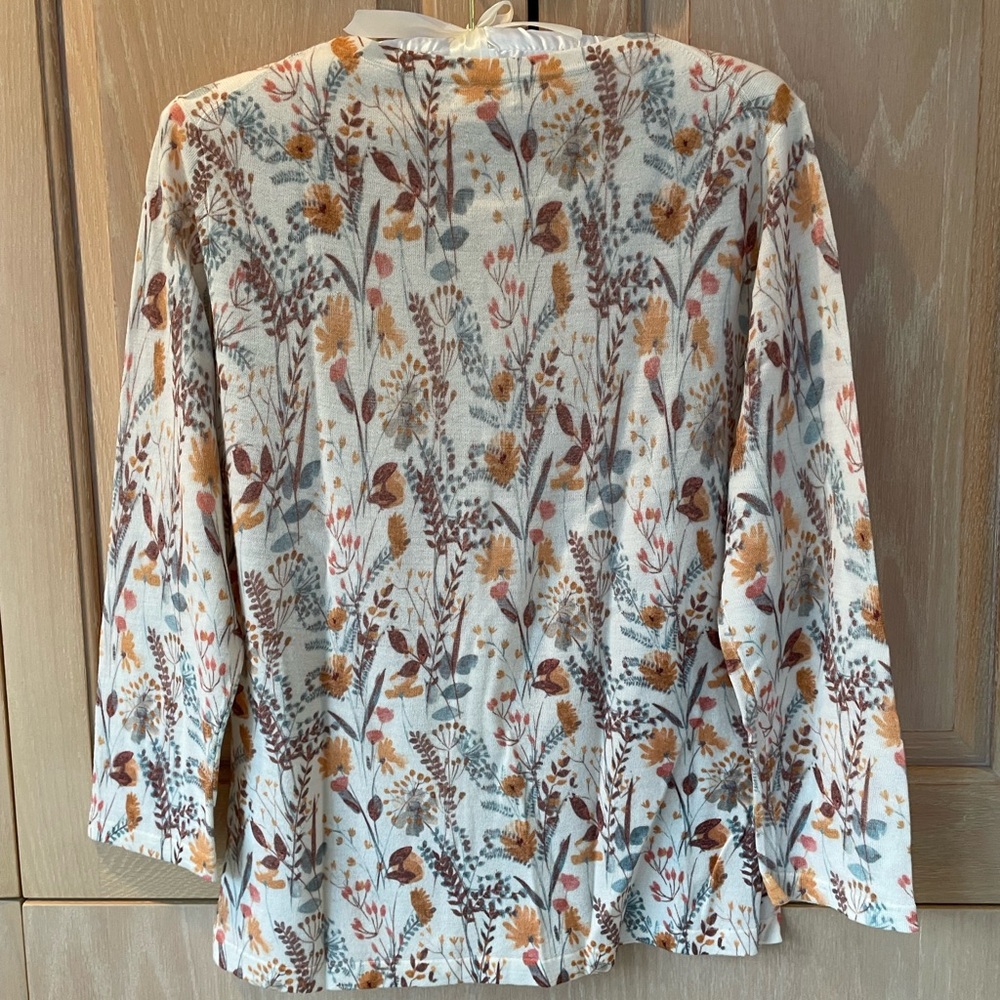 Garnet Hill Cream Floral Wool Cardigan with 3/4 Sleeves - Picture 2 of 3